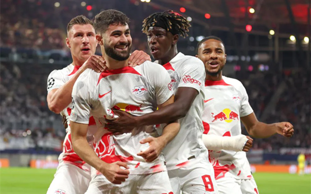 多特蒙德横扫对手，振作起飞重新崛起的简单介绍