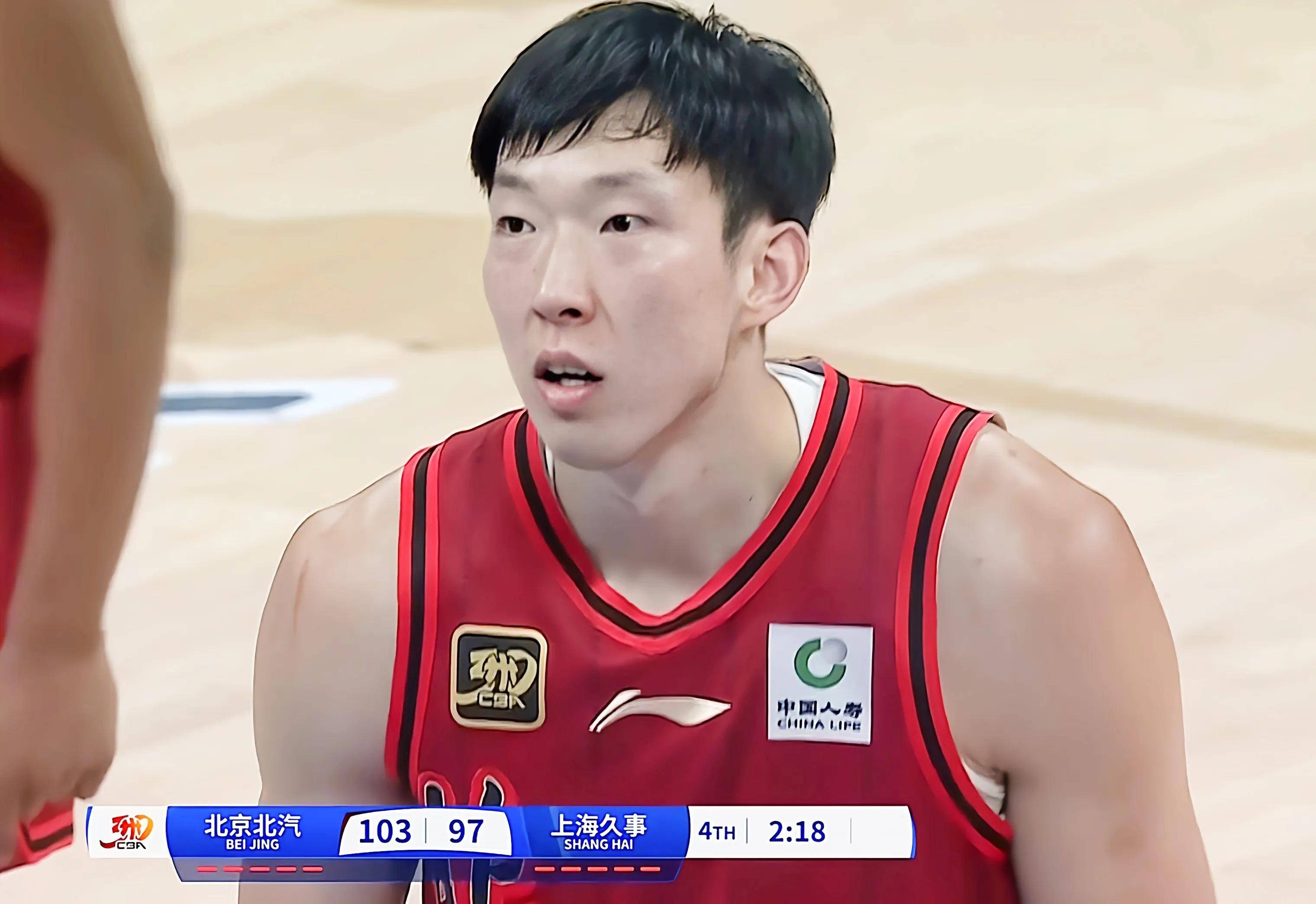 上海男篮战胜福建男篮，实现四连胜